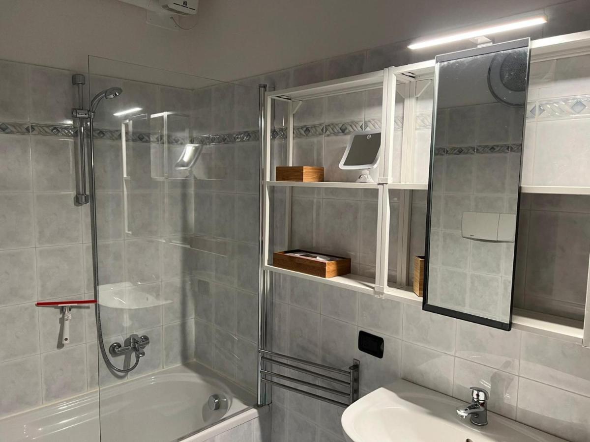 אקסריה 1-Bedroom Apartment Bello Posto מראה חיצוני תמונה